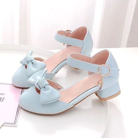 Kids Heels, Baby Sandals, Chic Shoes, Princess Shoes, Girly Shoes, Children Shoes, Kids Sandals, Fashion Sandals