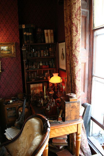 victorian - Sherlock Holmes Sherlock Holmes Museum, Sarah Richardson, Mrs Hudson, Nate Berkus, 221b Baker Street, Baker Street, Sherlock Bbc, Benedict Cumberbatch, London City