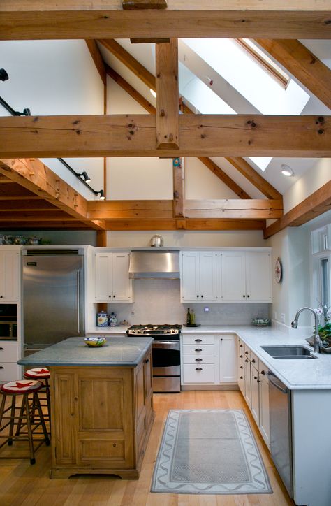 It's all about the island, a reclaimed tv cabinet Half Vaulted Kitchen Ceiling, Cape Interior, Black Beams, Cabin Addition, Ceiling Lighting Ideas, Vaulted Ceiling Lighting, Exposed Beams Ceiling, Vaulted Ceiling Kitchen, White Tongue