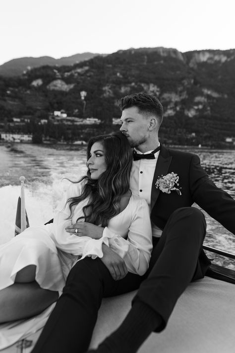 Lake Como Boat Wedding, Lake Como Engagement Photoshoot, Sicily Engagement Photos, Engagement Photos Italian, Italian Couple Photoshoot, Lake Como Engagement Shoot, Yacht Wedding Photos, Lake Como Wedding Photoshoot, Lake Boat Engagement Photos