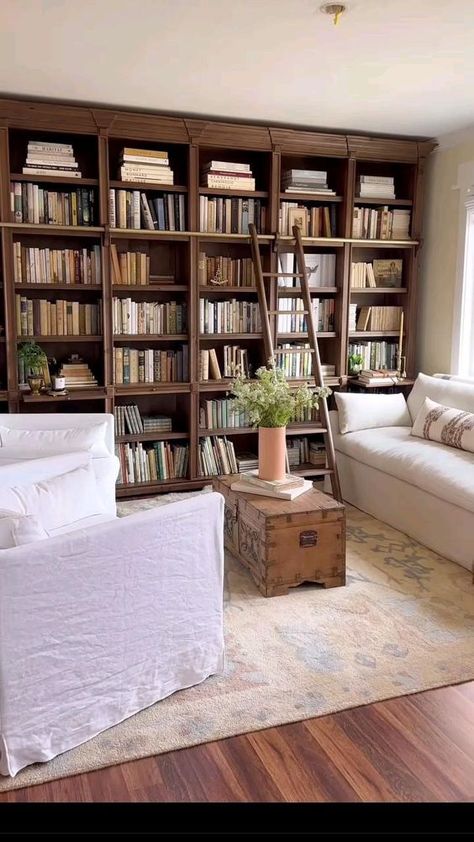 Home Library Wall, Decorate The Room, Bookshelf Room, Living Room Nook, Library Living Room, Library Wall, Pinterest Room Decor, Wall Bookshelves, Interior Renovation