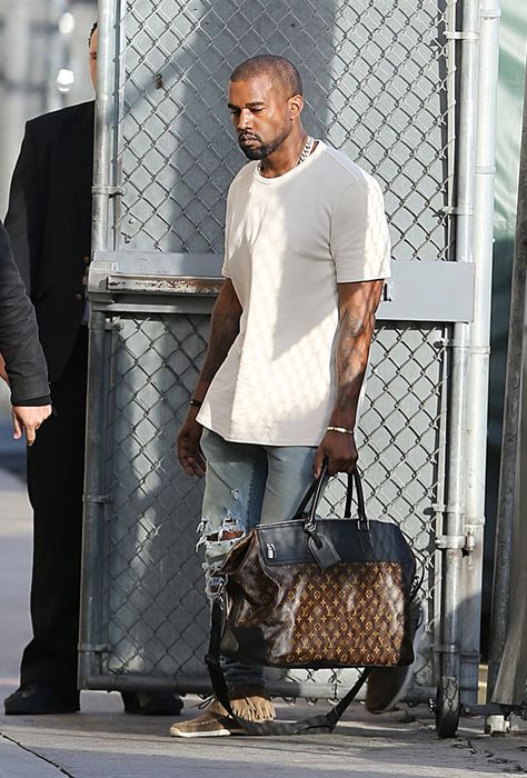 Kanye West Outfits, Cool Bag, Hollywood Life, Kanye West, Fun Bags, Louis Vuitton Bag, Summer Outfits, Style Inspiration, Louis Vuitton