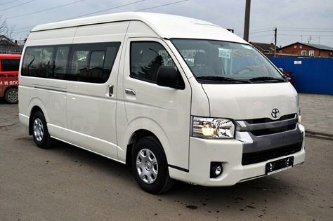 Nice Bus, Hiace Van, Toyota Van, Car Budget, White Van, Luxury Bus, Bmw Wallpapers, Mini Bus, Cool Vans