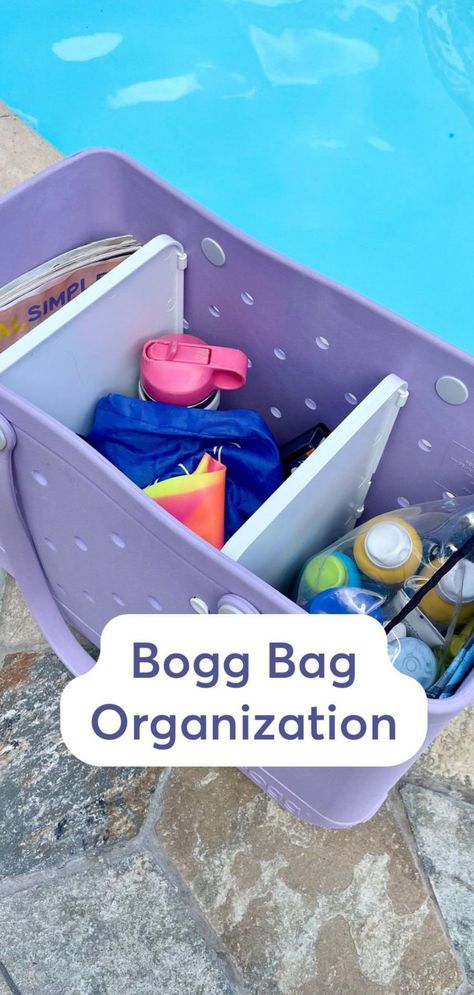 Try these Bogg bag organization hacks and ideas for baseball, softball, and soccer. This best mom bag tote is perfect for sports and beach days. Keep essentials in a small space with these dividers. Bogg Bag Organization, Mom Bag, Bogg Bag, Purse Essentials, Mom Bags, 4th Of July Party, Christmas Gift Guide, Baseball Softball, Baseball Mom