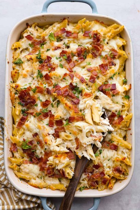 Chicken Recipes Simple, Chicken Bacon Ranch Bake, Pasta Bacon, Bacon Ranch Casserole, Bacon Dinner, Chicken Bacon Pasta, Ranch Casserole, Bacon Casserole, Ranch Sauce