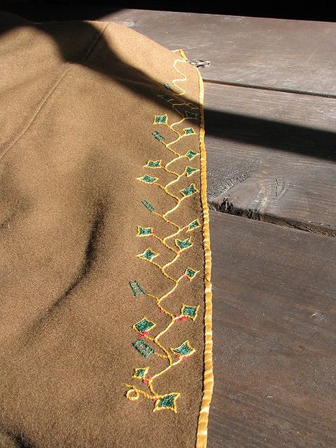 Cloak embroidery with heraldic badges by litlnemo, via Flickr Cloak Embroidery, Wool Cloak, Medieval Embroidery, Viking Garb, Medieval Belt, Black Cushion, Vine Pattern, Green Things, Yellow Star