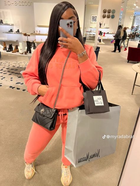 Coral Essentials Hoodie Outfit, Pink Essentials Hoodie Outfit, Essential Hoodie Outfit, Essentials Hoodie Outfit, Essentials Hoodie, Chill Fits, Swag Outfits For Girls, Lazy Day Outfits, Chill Outfits