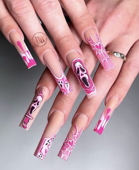 40  Cool & Crazy Halloween Nails for 2024 - ♡ July Blossom ♡ Crazy Halloween Nails, Pink Halloween Nails, Nail Halloween, Scary Nails, Horror Nails, Holloween Nails, Halloween Acrylic Nails, Cute Halloween Nails, French Acrylic Nails