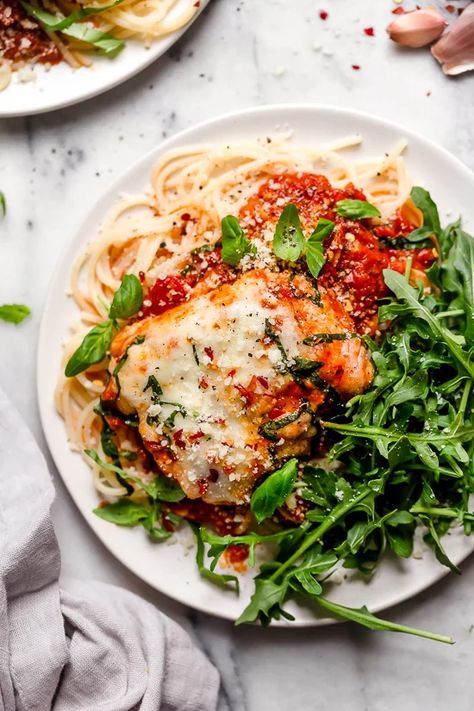 Quick And Easy Chicken Parmesan, Instant Pot Chicken Parmesan, Chicken Parmesan Recipe Baked, Low Carb Chicken Parmesan, Easy Chicken Parmesan, Baked Chicken Parmesan, Skinny Taste Recipes, Food Tasting, Low Carb Chicken