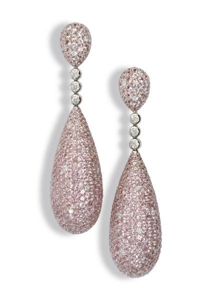 De Grisogono pink drop earrings Pink Drop Earrings, Pink Diamonds, Earring Designs, Colorless Diamond, Jewelry Luxury, Fabulous Jewelry, White Earrings, Diamond Stud, Gorgeous Jewelry