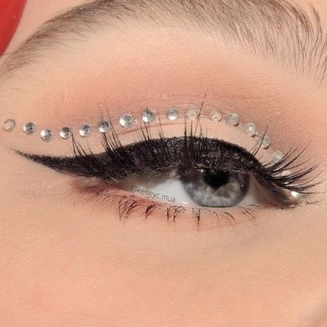 Feed instagram 
Care free
Aesthetic 
Make up Gem Wing Makeup, Makeup Looks Diamond, Rhinestone Cat Eye Makeup, Silver Rhinestone Eye Makeup, Diamenciki Makeup, Bedazzled Eye Makeup, Bling Eyeliner, Make Up With Diamonds, Eyeliner With Gems