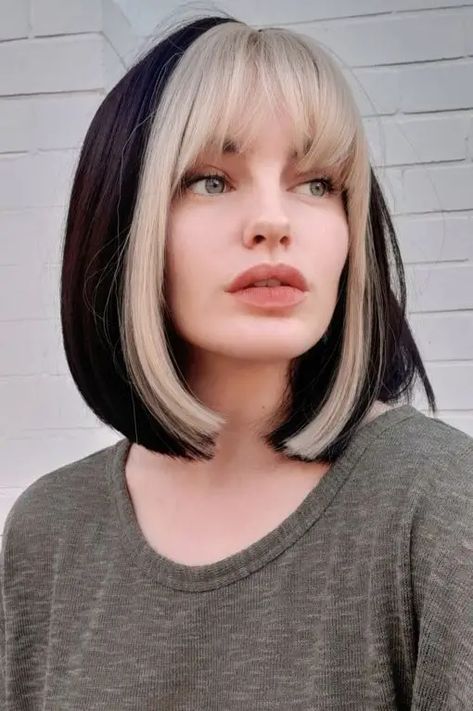 Black and Blonde Hair: 30 Ideas Every Woman Should Try Blonde Fringe, Color Block Hair, Edgy Short Haircuts, Blonde Bangs, White Hair Color, Blonde Streaks, Extension Hair, Fringe Hairstyles, Brown Blonde Hair