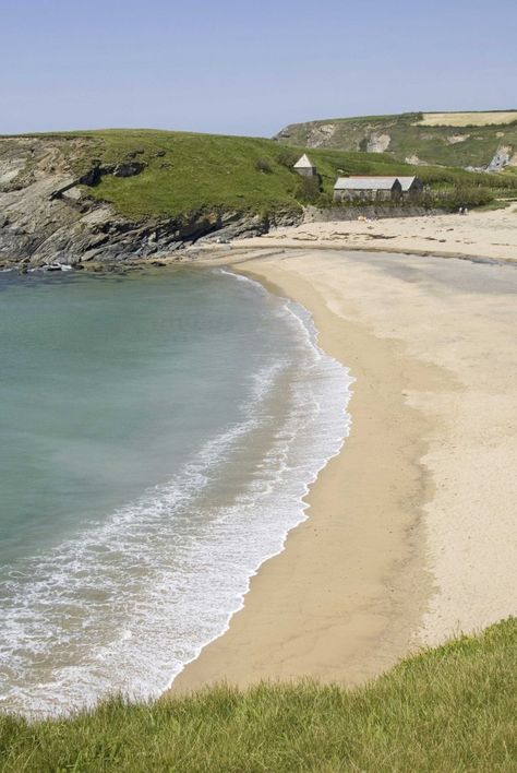 Church-Cove,-Gunwalloe-web Gunwalloe Cornwall, Lizard Cornwall, Cornish Beaches, Cornwall Coast, Cornwall Beaches, Uk Beaches, Cornwall Uk, Into The West, Devon And Cornwall