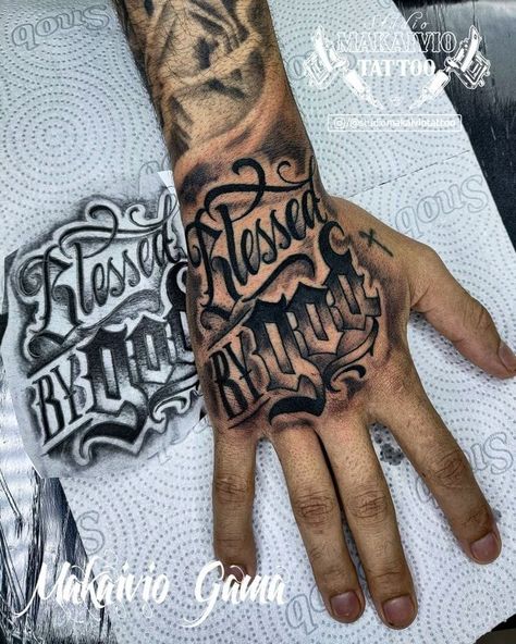 Gang Tattoos, Half Sleeve Tattoos Drawings, Tattoo Lettering Styles, Gangsta Tattoos, Pretty Hand Tattoos, God Tattoos, Iphone Wallpaper For Guys, King Tattoos, Tattoo Stencil Outline