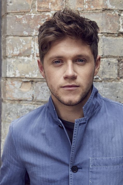 Niall Horan for ‘Flicker’ photo shoot 2017 Niall Horan Photoshoot, Niall Horan Imagines, Irish Singers, Sarah Connor, Secret Lovers, Eleanor Calder, Secret Relationship, Irish Princess, Irish Boys