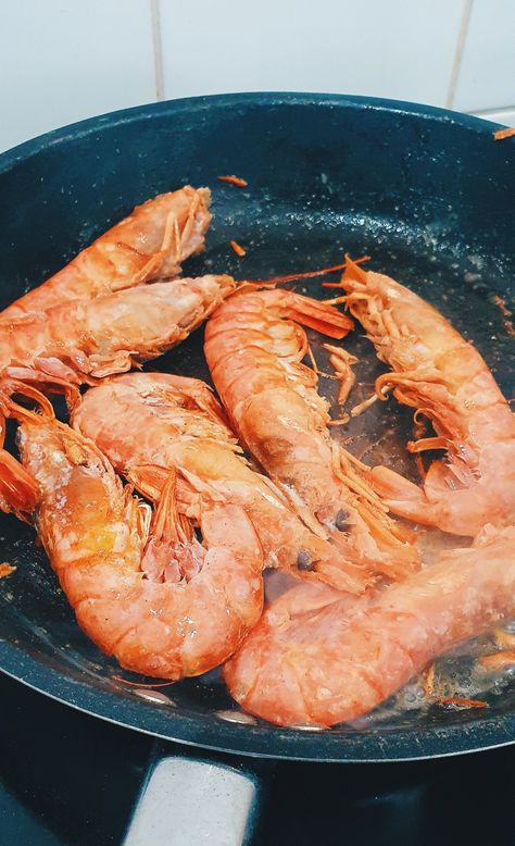 How To Cook Argentine Red Shrimp, Shrimp With Shell On Recipes, Red Argentine Shrimp Recipes, Royal Red Shrimp Recipe, Argentine Shrimp Recipe, Argentinian Shrimp Recipe, Shrimp With Spaghetti, Argentine Shrimp, Shrimp Dishes Recipes