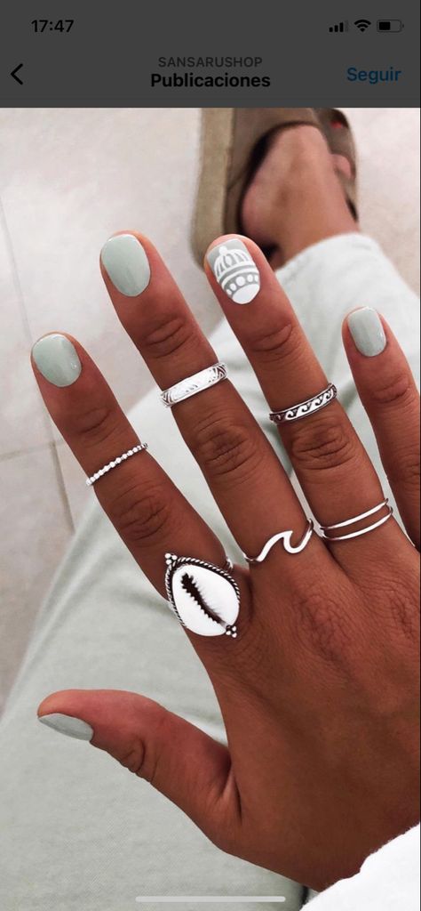 Cute Boho Nails Short, Boho Short Nail Designs, Beach Gel Manicure, Boho White Nails, Boho Neutral Nails, Beachie Nails, Beach Boho Nails, Nails For Spain Vacation, Boho Birthday Nails