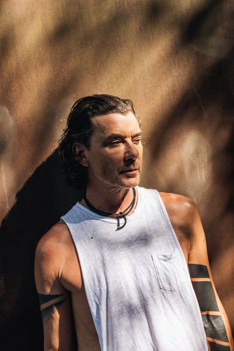 Gavin Rossdale 90s, Gavin Rossdale Woodstock, Bush Band Gavin Rossdale, Guy Gavriel Kay Books, Gavin Rossdale, Classical Musicians, Church Music, Greatest Songs, Greatest Hits