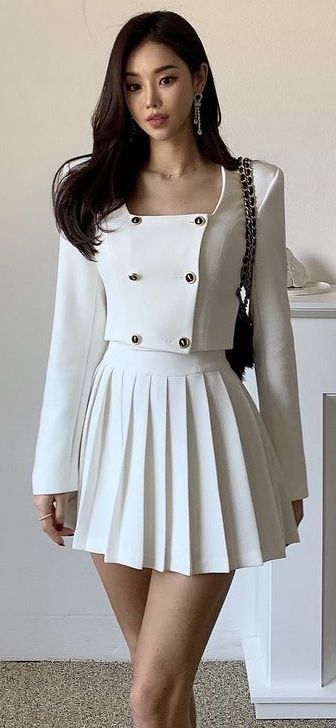 Dress Outfit 2023, Suit With Skirt, Pleated Set, Mini Suits, Jacket Coat Fashion, Work Dresses, Modest Fashion Outfits, Pleated Mini Skirt, Two Piece Dress