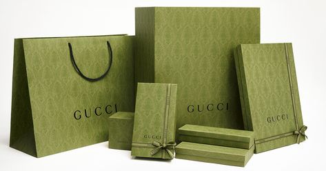 Ethical Packaging and Premium Branding - Can You Have Both? Gucci Shopping Bag, Industrial Packaging, Luxury Packaging Design, Packaging Ideas Business, Small Business Packaging Ideas, Gucci Gifts, Eco Packaging, Small Business Packaging, Eco Friendly Packaging