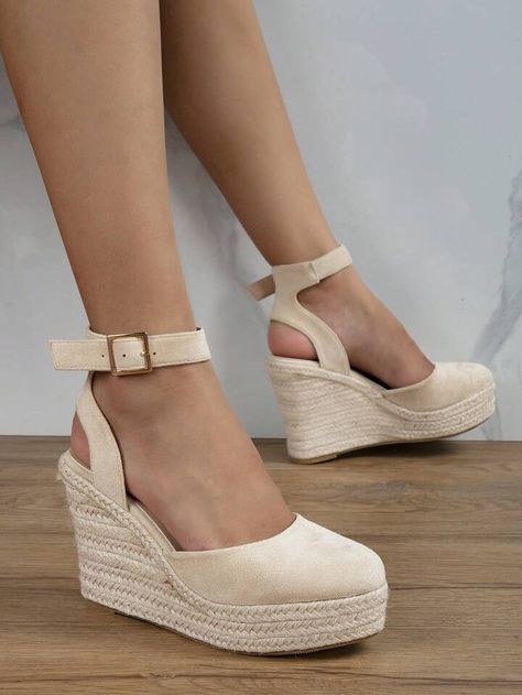 Designer Wedges, Women Wedges, Closed Toe Sandals, Womens Wedges, Toe Sandals, Maternity Bag, Fashion Online Shop, Wedge Heels, Wedge Sandals