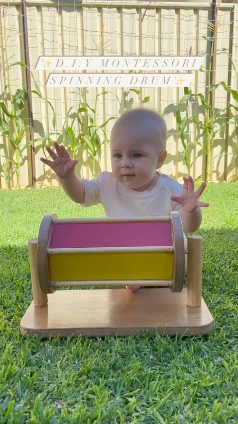 littlelidseyslife on Instagram: ✨DIY MONTESSORI SPINNING DRUM ✨ Giving you a brief look into how we made our own Montessori inspired spinning drum! Using recycled… Diy Spinning Tray, Spinning Toys Diy, Montessori Music Corner, Diy Drum For Preschoolers, Diy Spindle Box Montessori, Diy Montessori Toys, Diy Montessori, Instagram Diy, Montessori Toys