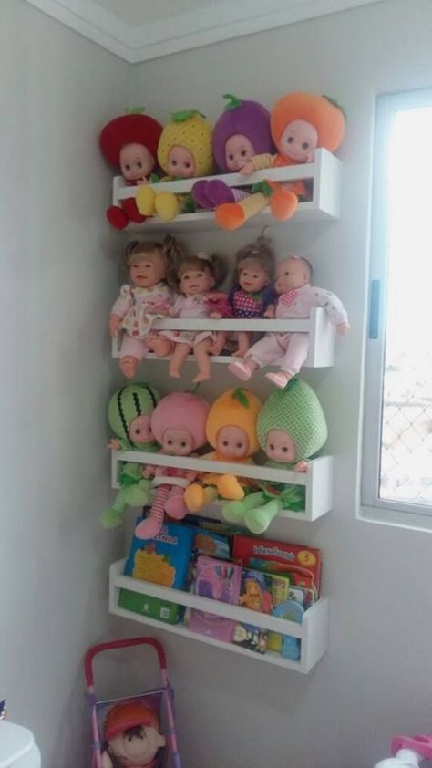 #storagehacks #bathroomideas #bathroomdecorideas Bookshelves For Kids, Nursery Book Shelves, Floating Book Shelves, Mini Shelf, Ideas Bathroom Decor, Nursery Book, Doll Storage, Garden Tattoo, Shelves For Wall