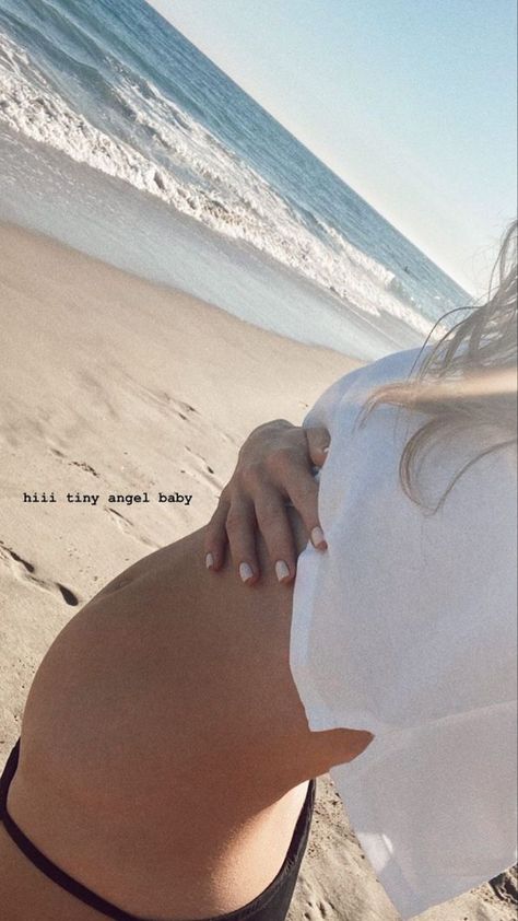 Strong Pregnant Women, 3 Months Pregnant Belly Aesthetic, Pregnant Beach Aesthetic, Pregnant On The Beach, Small Pregnant Belly Aesthetic, Pregnancy Aesthetic Faceless, 3 Month Pregnant Belly, Pregnant Aesthetic Couple, Pregnancy Test Aesthetic