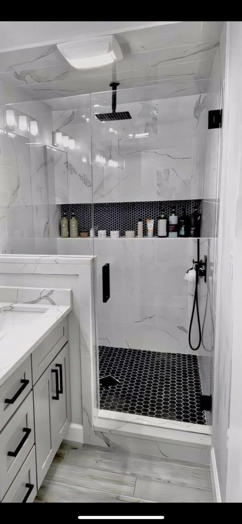 Two Entrance Bathroom, Shower Design Ideas Walk In, Black Tile Bathroom Shower Master Bath, Shower Remodel Black And White, Black And White Master Shower Ideas, 9x8 Bathroom Layout, Bathroom Ideas With Cabinets, Bathroom Wall Ideas Tile, Bathroom With Gray Tile