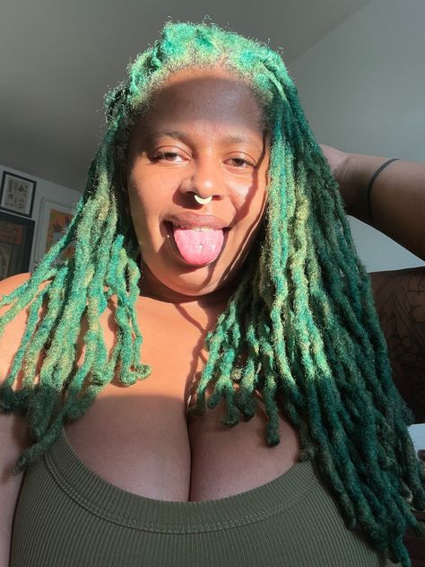 Mint Green Locs, Green Locs Black Women, Green Dreadlocks, Green Locs, Locs Black Women, Dyed Locs, Loc Goals, Snapchat Aesthetic, Dyed Hair Inspiration