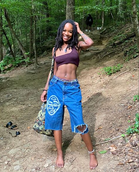 Life Vision, Aesthetic Lifestyle, Black Girls Hairstyles, Body Goals, Locs, Girl Hairstyles, Two Piece Pant Set, Cool Style, Beautiful Places