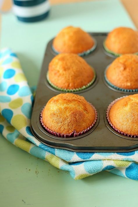 30 MINUTES FAIRY CAKES RECIPE Vanilla Cupcakes No Butter, Cake Recipe No Butter, Cakes Without Butter, Cakes Vanilla, Batch Baking, Fairy Cupcakes, Vanilla Muffins, Homemade Donuts Recipe, Marble Cake Recipes