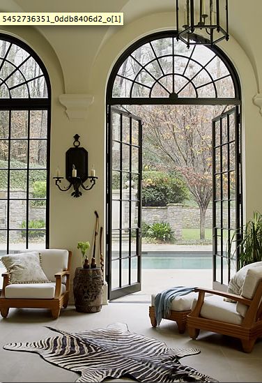 ~ Steel Doors And Windows, Real Estat, Pool Design, Design Del Prodotto, French Door, Style At Home, Beautiful Doors, A Living Room, Design Case