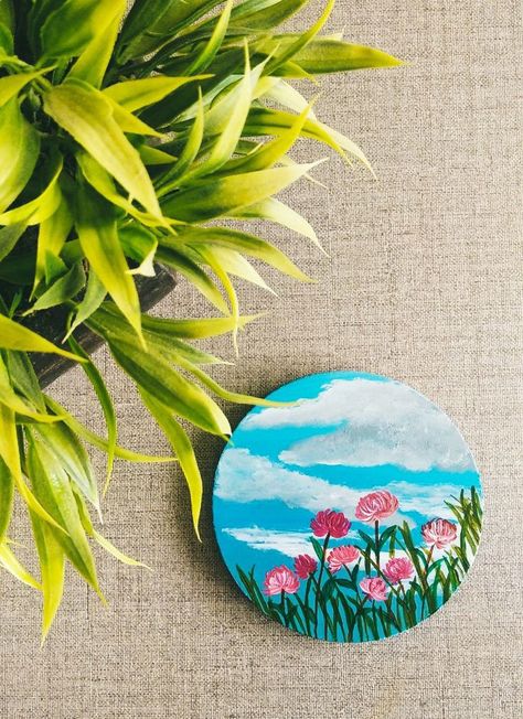 Mdf Fridge Magnets Painting, Round Coaster Painting, Mdf Coaster Ideas, Coaster Designs Painted, Mdf Keychain Painting, Mdf Coasters Painting, Small Round Canvas Painting Ideas Easy, Coaster Design Ideas Painted, Mdf Keychain Painting Ideas