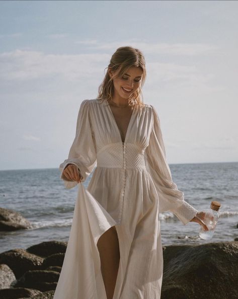 Romantic Boho Dress, Nude Flowy Dress, Summer Dresses Flowy Long, Romantic Beach Outfit, Flowy Elopement Dress, Winter Beach Dress, Flowy Neutral Dress, Fall Beach Dress, Long Flowy Beach Dress