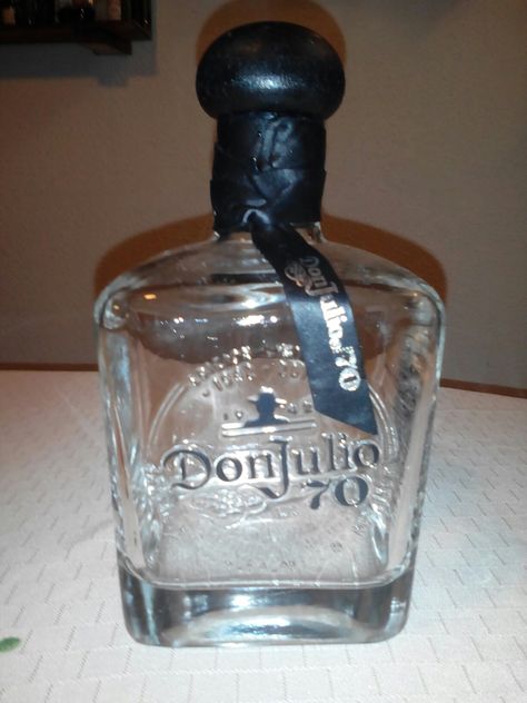 Don Julio. Pretty Alcoholic Drinks, Alcohol Aesthetic, Girly Photography, Vodka Bottle, Alcoholic Drinks, Perfume Bottles, Drinks, Iphone, Photography