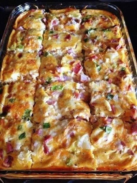 Brenda Gantt Recipes | Farmer’s Casserole - This is such a great recipe Farmers Casserole, Delicious Breakfast Casserole, Cheese Stuffed Peppers, How To Cook Ham, Breakfast Recipes Casserole, Banana Split, Chicken Casserole, Breakfast Casserole, Yummy Breakfast