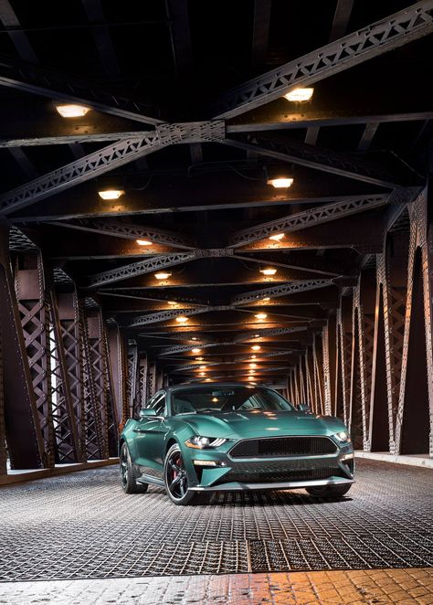 The 2019 Ford Mustang Bullitt is unveiled at the 2018 North American International Auto Show in Detroit and reveals its 475-plus horsepower, 5.0-liter V-8. Mustang Wallpaper 4k, Mustang Iphone Wallpaper, Ford Mustang Bullitt, New Ford Mustang, Boys Republic, Mustang Wallpaper, Mustang Bullitt, New Mustang, Mc Laren