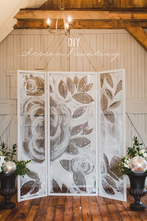 DIY Screen Painting Backdrop - http://ruffledblog.com/diy-screen-painting-backdrop/ || Perfect wedding decor for a fun photo booth. Screen Divider, Diy Screen, Painted Backdrops, Screen Painting, Diy Event, Diy Backdrop, Floral Backdrop, Ceremony Backdrop, Wedding Ceremony Decorations