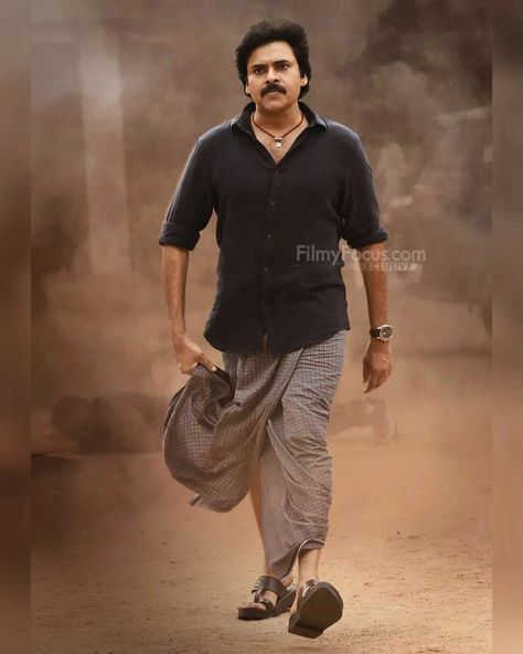 Bheemla Nayak, Pawan Kalyan Wallpapers, Hd Cover Photos, Iron Man Photos, New Movie Images, Wallpaper Photo Hd, Full Hd Pictures, New Images Hd, Pawan Kalyan