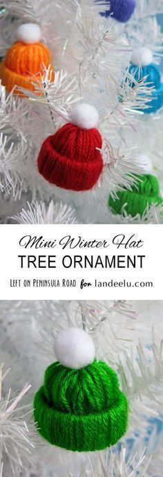 Make Mini Winter Hats to hang on your Christmas tree. Christmas Tree Ornaments To Make, Carcase Iphone, Camping Decorations, Christmas Camping, Cheap Christmas Diy, Ornaments Ideas, Diy Christmas Tree Ornaments, Diy Camping, Navidad Diy