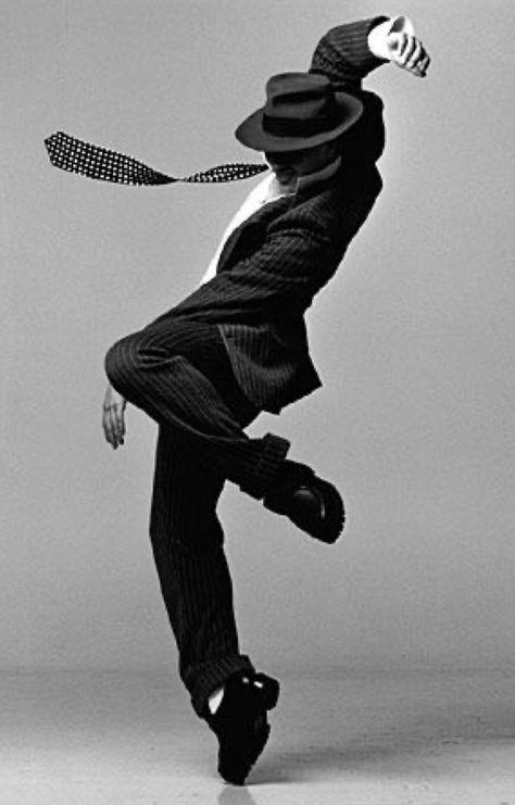 Lois Greenfield, A Man In A Suit, Man In A Suit, Dance Like No One Is Watching, Shall We Dance, Dance Movement, Dance With Me, Dance Dance Dance, Foto Poses