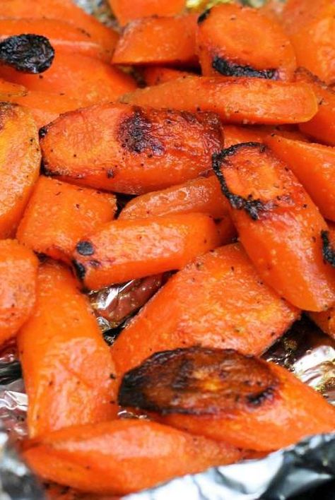 Carrots On The Grill In Foil, Carrots On Grill, Bbq Carrots In Foil, Carrots On Blackstone, Grilled Carrots In Foil, Grilled Carrots Recipes, Carrots On The Grill, Grilled Carrots Recipes In Foil, Grilling Veggies On The Grill