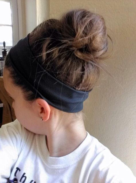 Messy bun with sports headband-perfect for sports Sports Headbands Hairstyles, Headband With Bun, Messy Bun With Headband, Bun With Headband, Messy Bun Headband, Hairstyles For Sports, Bun Headband, Basketball Hair, Hairstyles Updo Easy