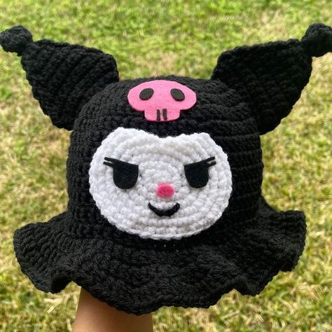 Kuromi Bucket Hat Crochet, My Melody Crochet Hat, Crochet Kuromi Hat, Kuromi Crochet Hat, Gorros Aesthetic, Kuromi Crochet Pattern, Kuromi Hat, Crochet Kuromi, Crochet Baby Cap