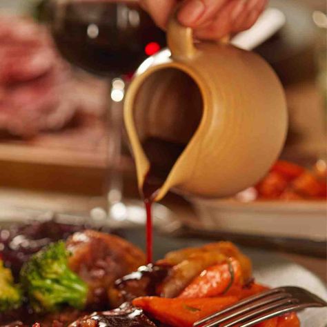 Red Wine Jus Recipe, Easy Supper Dishes, Red Wine Jus, Jus Recipe, Recipe For Steak, Red Wine Beef, Best Red Wine, Cheap Wine, Flavor Enhancers