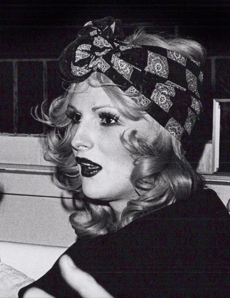 robertdarling: Candy Darling Photo: Jack... - Love and Truth Infinite Library, Jack Mitchell, Candy Darling, 70s Glamour, 1970s Women, Party People, Hair Life, Doll Parts, Platinum Blonde