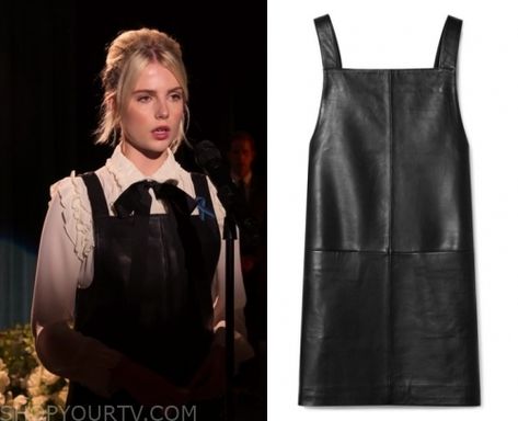 The Politician Outfits, Astrid Sloan, Leather Pinafore Dress, Pinafore Dress Outfit, Leather Pinafore, Style Icons Inspiration, The Politician, Lucy Boynton, Leather Mini Dress