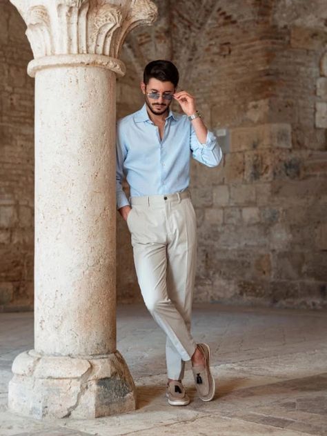 Blue Shirt Combination, Beige Pants Outfit, Office Old Money, Old Money Fashion, Shirt Outfit Men, Money Fashion, Pants Outfit Men, Wedding Outfit Men, Smart Casual Men