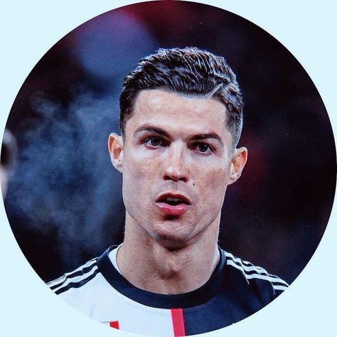 Cristiano Ronaldo Sketch, Ronaldo Status, Aesthetic Ronaldo, Ronaldo Crying, Ronaldo Interview, Ronaldo Sketch, Cristiano Ronaldo Interview, Ronaldo Aesthetic, Al Nassr Ronaldo